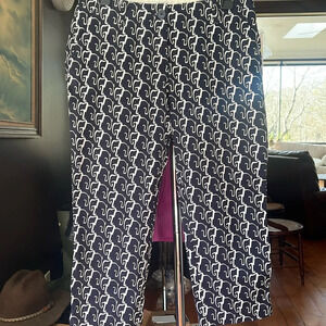 Crown & Ivy Women's Size 4P Navy Cropped Capri Pants Elephant Logo NWT